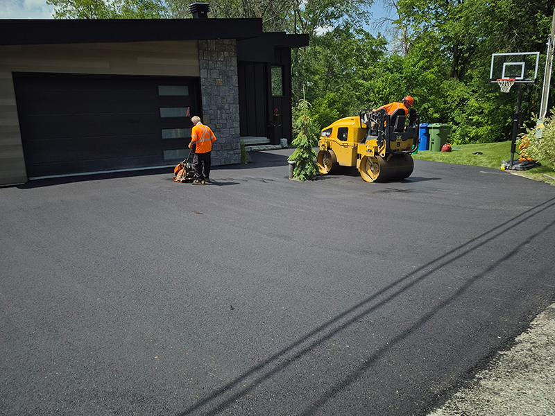 Asphalt Saint-Denis-de-Brompton